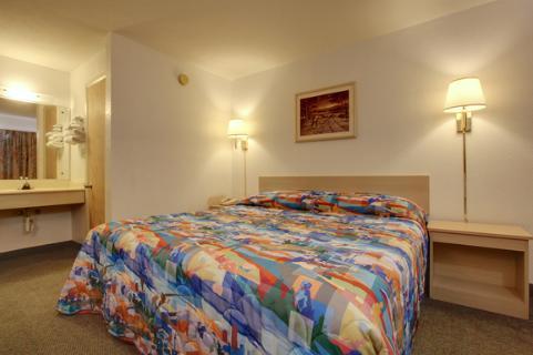 Americas Best Value Inn And Suites 카번데일 객실 사진
